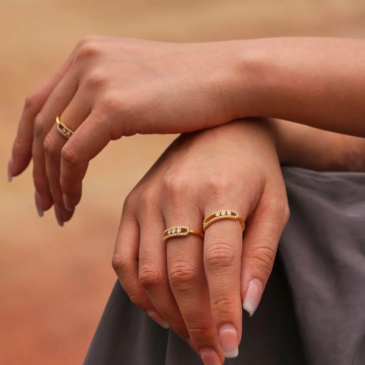 Moving Crystal Bar Necklace and Ring Jewelry Set - Tredona LLC