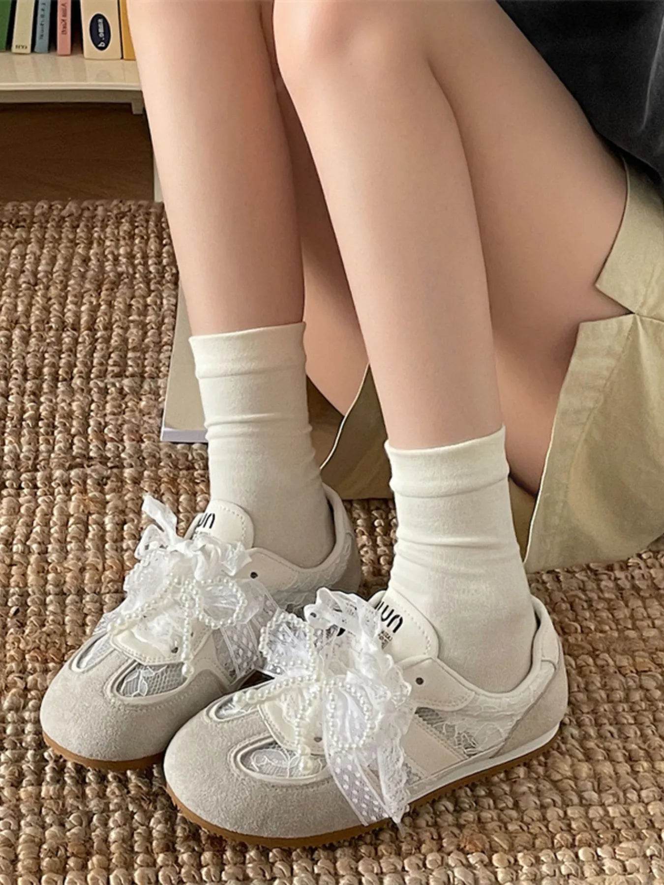 Vintage Lace Ribbon Sneakers - Tredona LLC