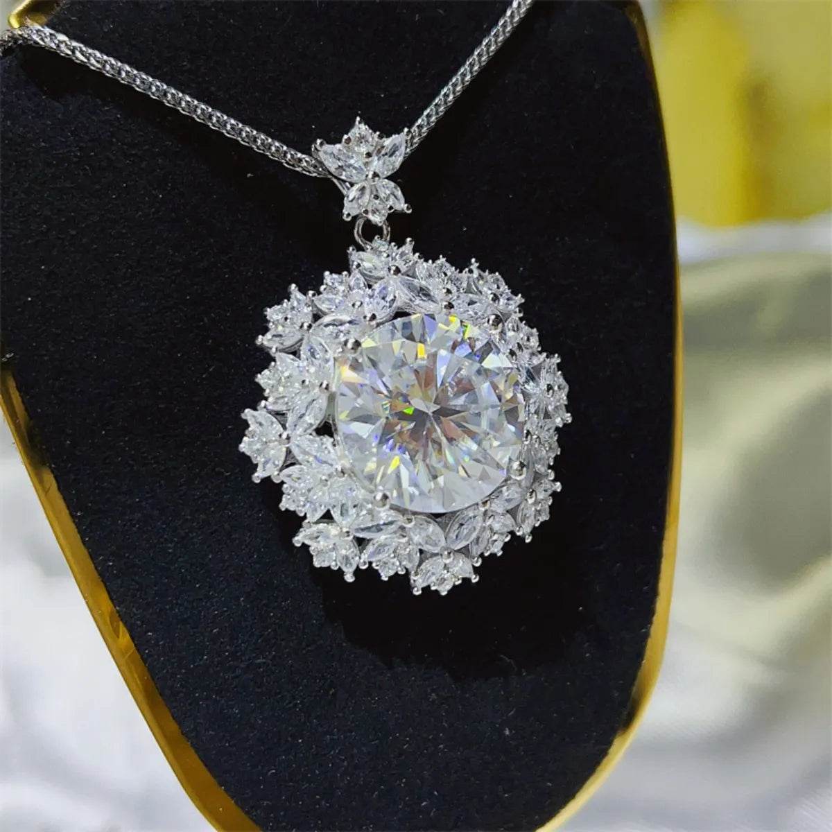 10 Carat Moissanite 925 Sterling Silver Necklace - Tredona LLC
