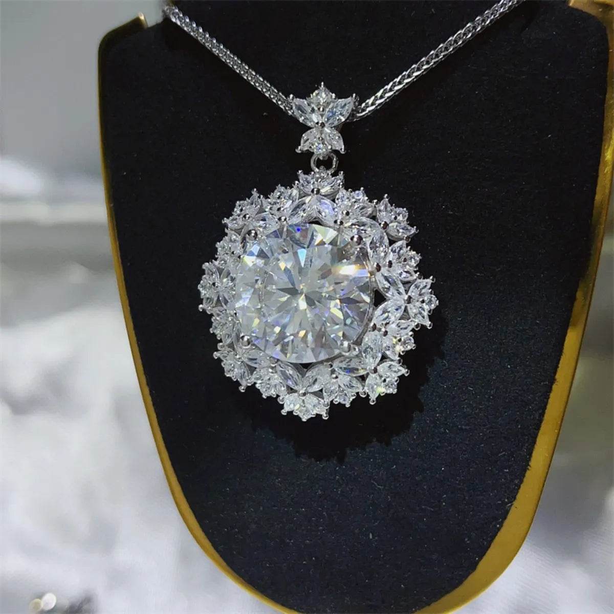 10 Carat Moissanite 925 Sterling Silver Necklace - Tredona LLC