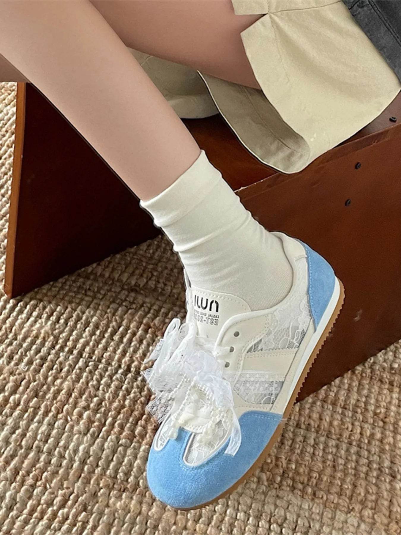 Vintage Lace Ribbon Sneakers - Tredona LLC