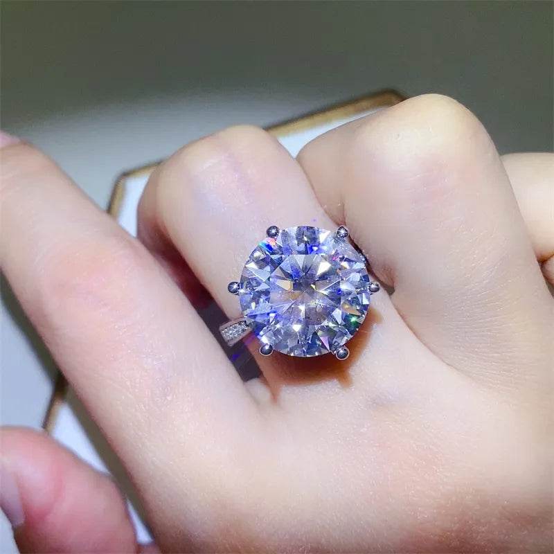 10 Carat Moissanite 925 Sterling Silver Ring - Tredona LLC