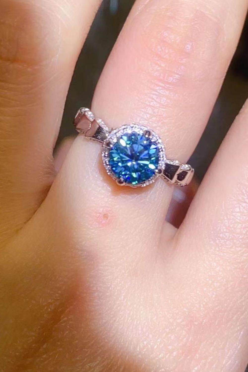 925 Sterling Silver 1 Carat Moissanite Cluster Ring - Tredona LLC