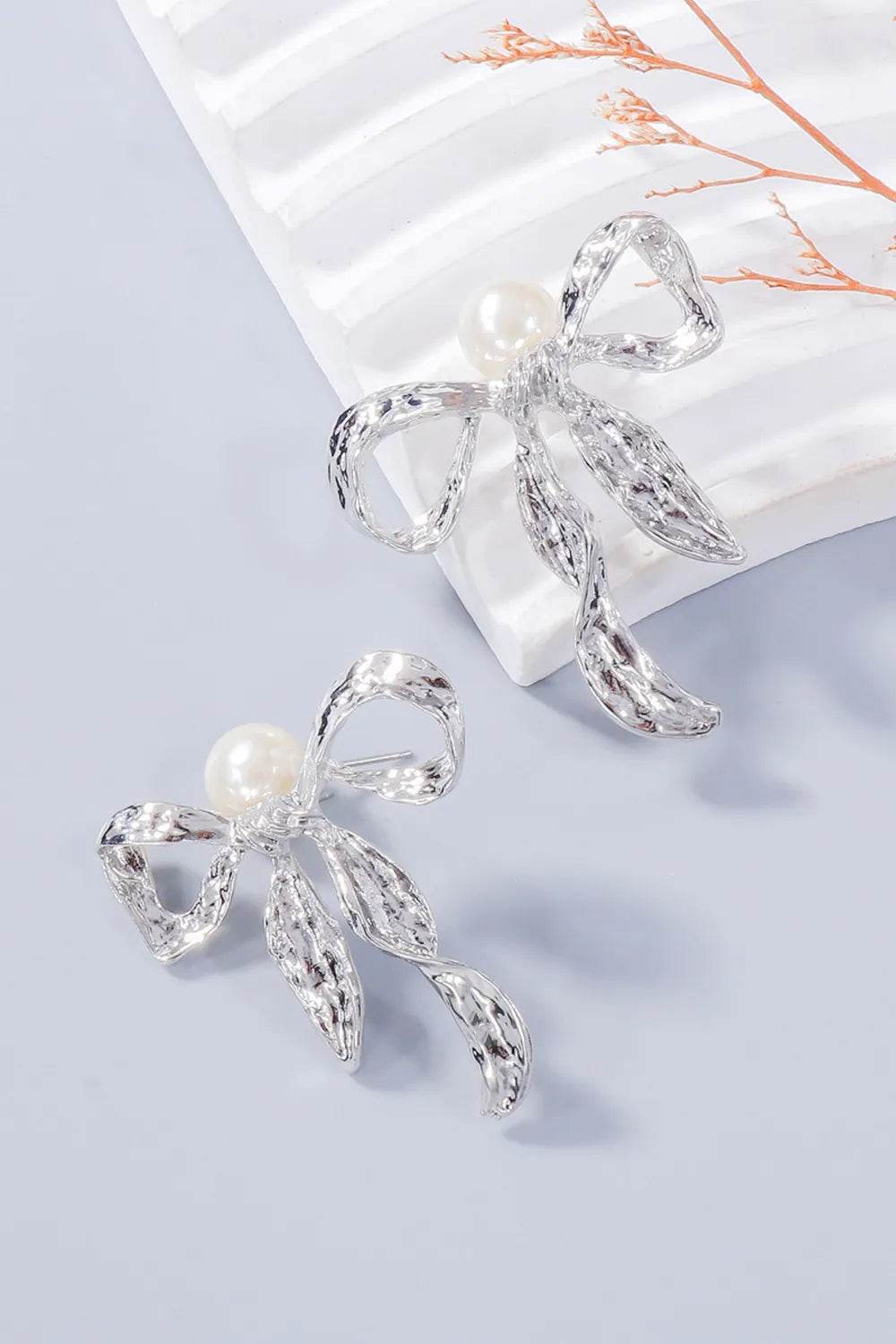 Synthetic Pearl Necklace, Bow Necklace and Bow Earrings Jewelry Set - Tredona LLC
