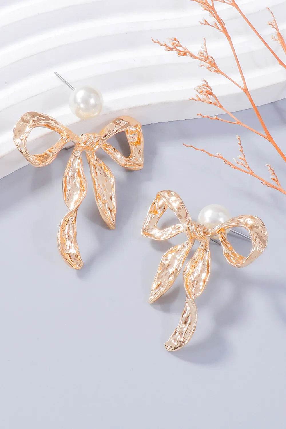 Synthetic Pearl Necklace, Bow Necklace and Bow Earrings Jewelry Set - Tredona LLC