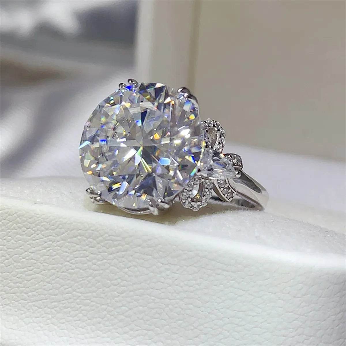 10 Carat Moissanite 925 Sterling Silver Ring - Tredona LLC