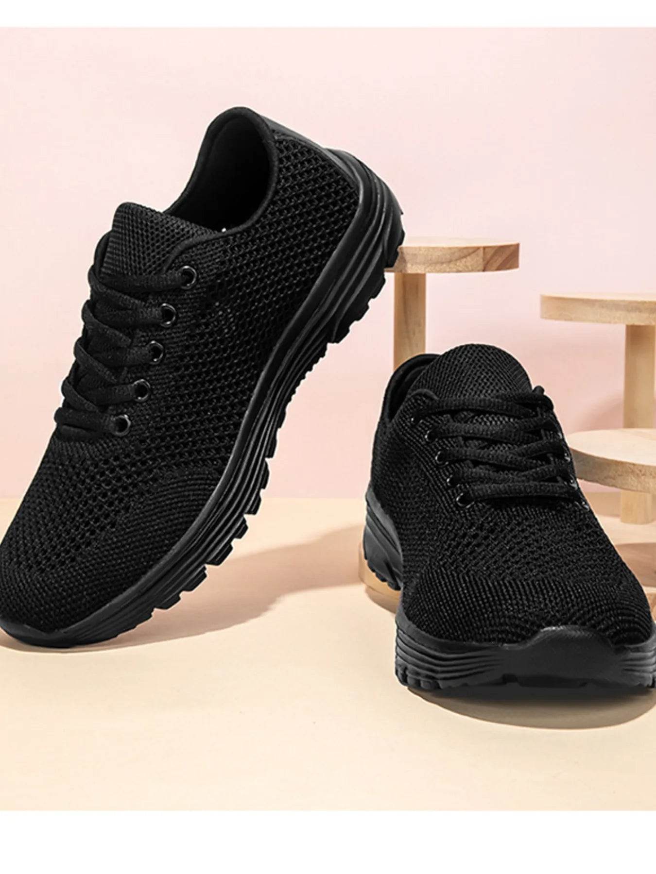 Lightweight Breathable Mesh Athletic Sneakers - Tredona LLC