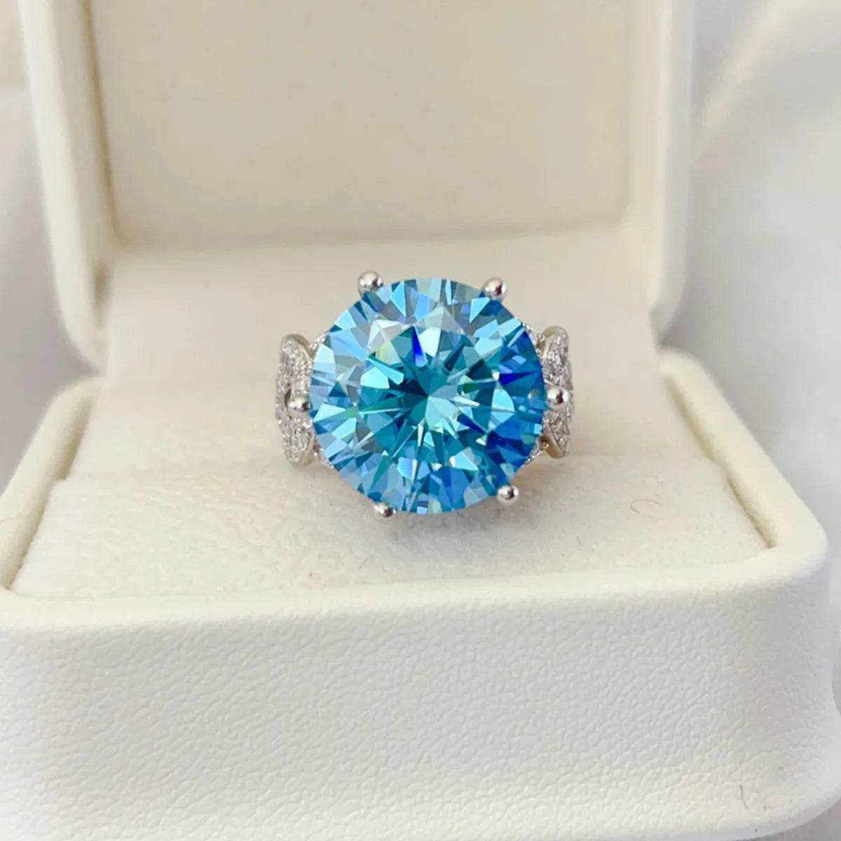 10 Carat Moissanite 925 Sterling Silver Ring - Tredona LLC