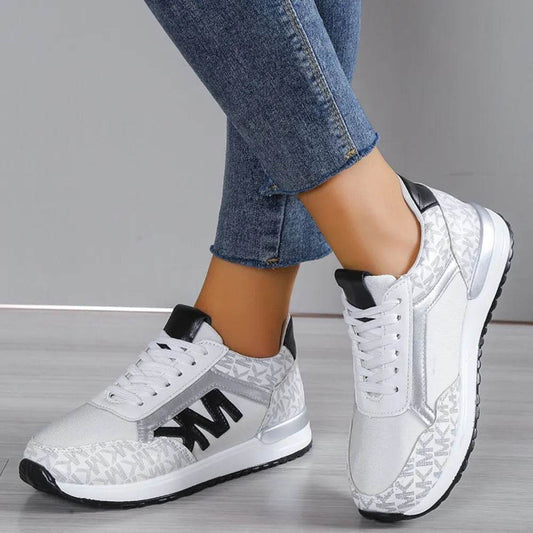 Contrast Lace Up Round Toe Sneakers - Tredona LLC
