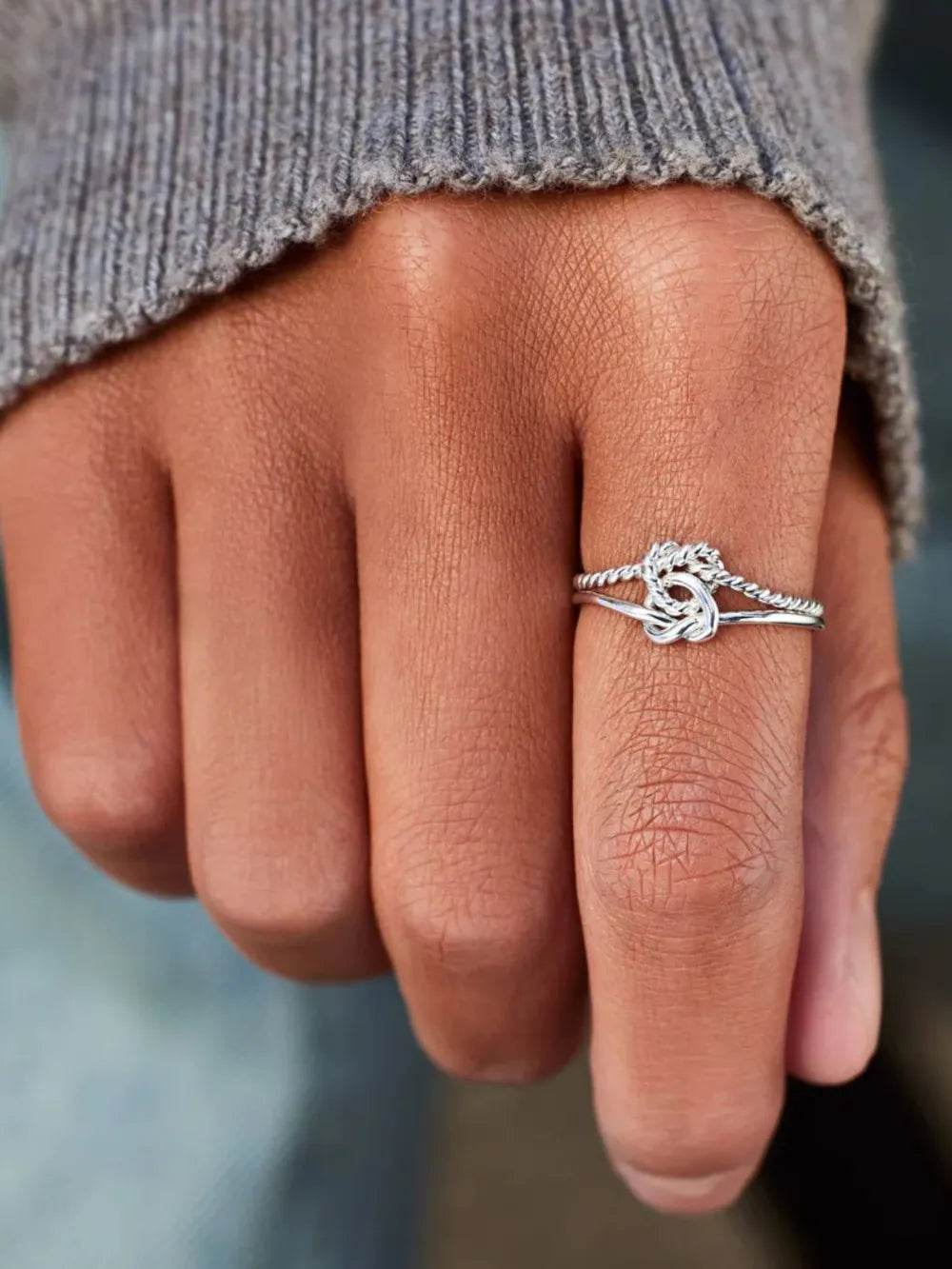 925 Sterling Silver Knotted Ring - Tredona LLC