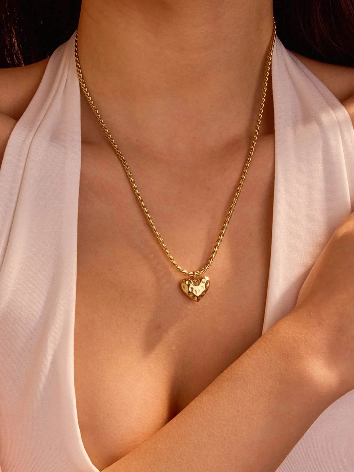 18K Gold-Plated Stainless Steel Heart Pendant Necklace - Tredona LLC
