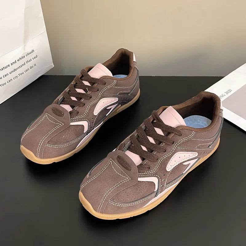 Contrast Flat Sneakers - Tredona LLC