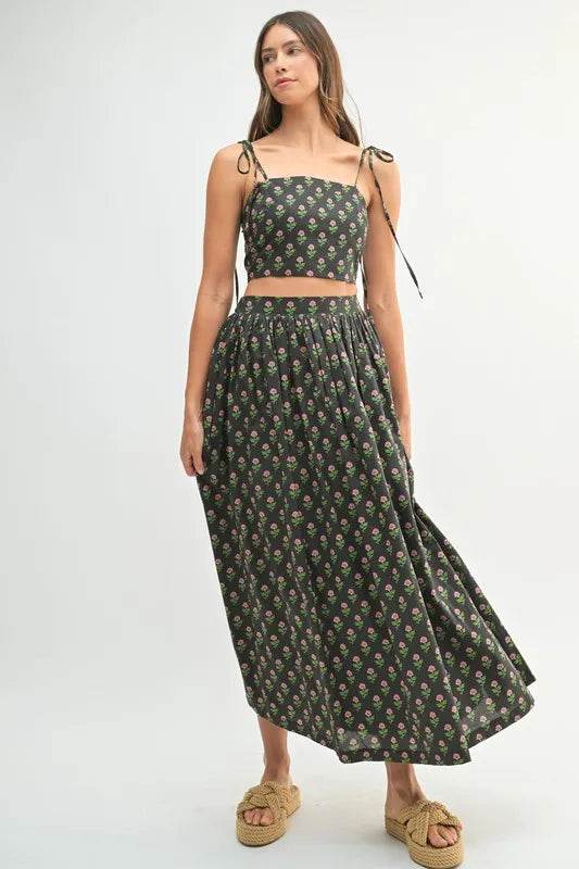 MABLE Floral Crop Top and Skirt Set - Tredona LLC