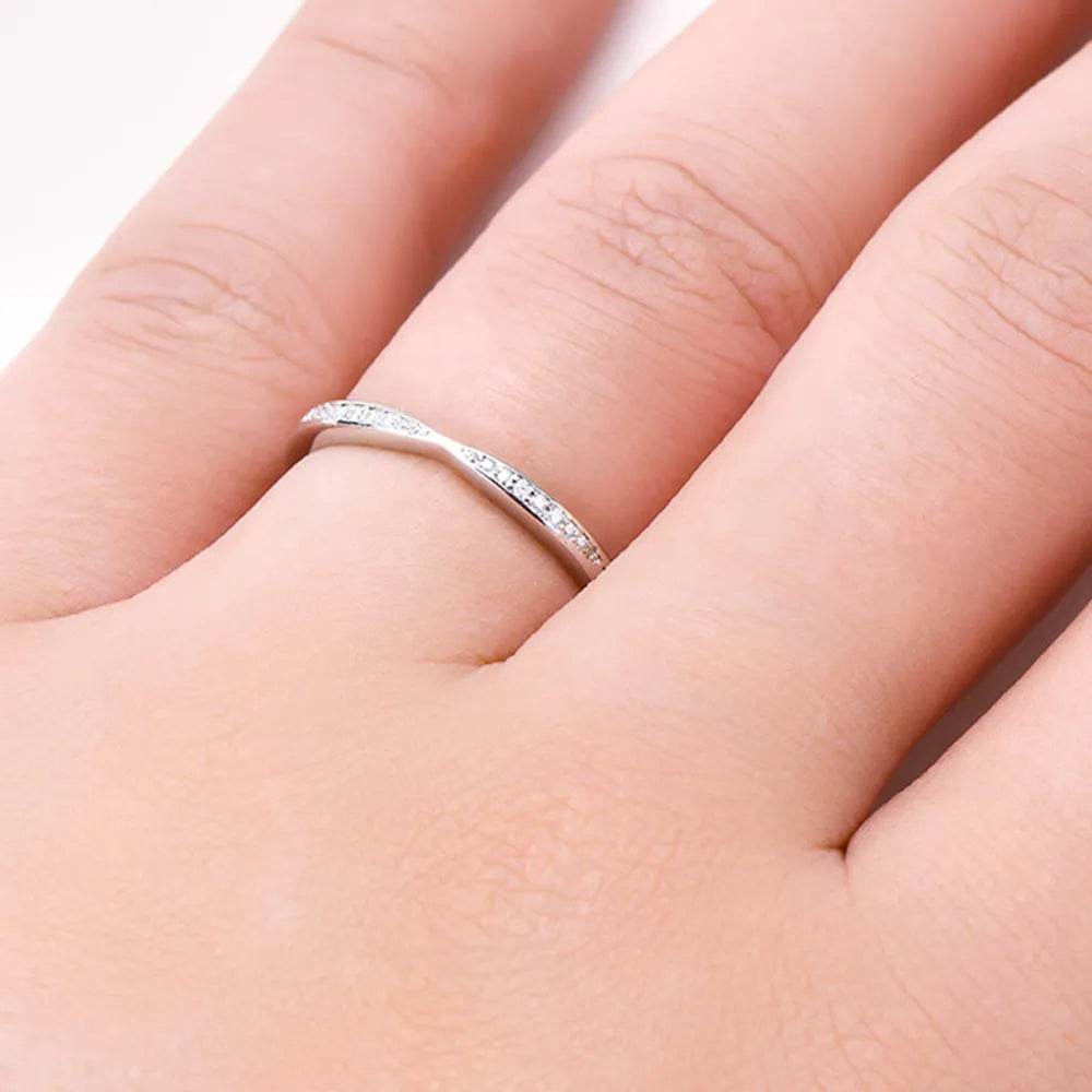 925 Sterling Silver Inlaid Moissanite Ring - Tredona LLC