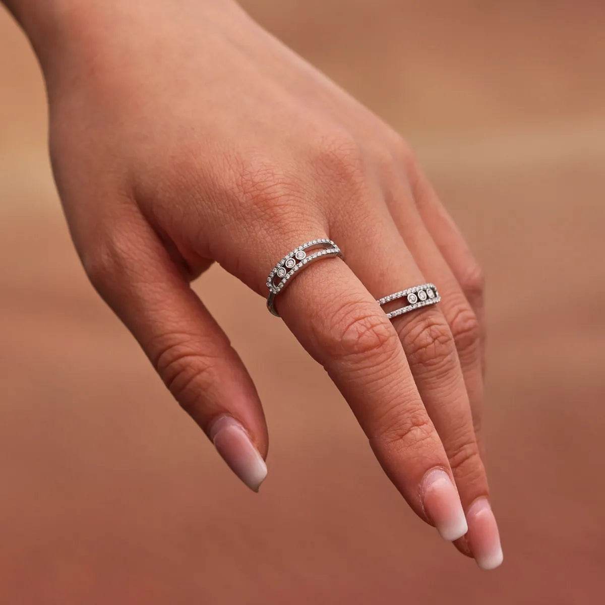 Moving Crystal Bar Necklace and Ring Jewelry Set - Tredona LLC