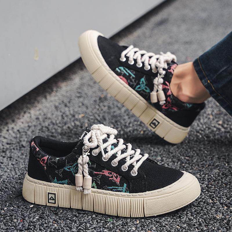 Trendy Wild Four Seasons Canvas Sneakers - Tredona LLC