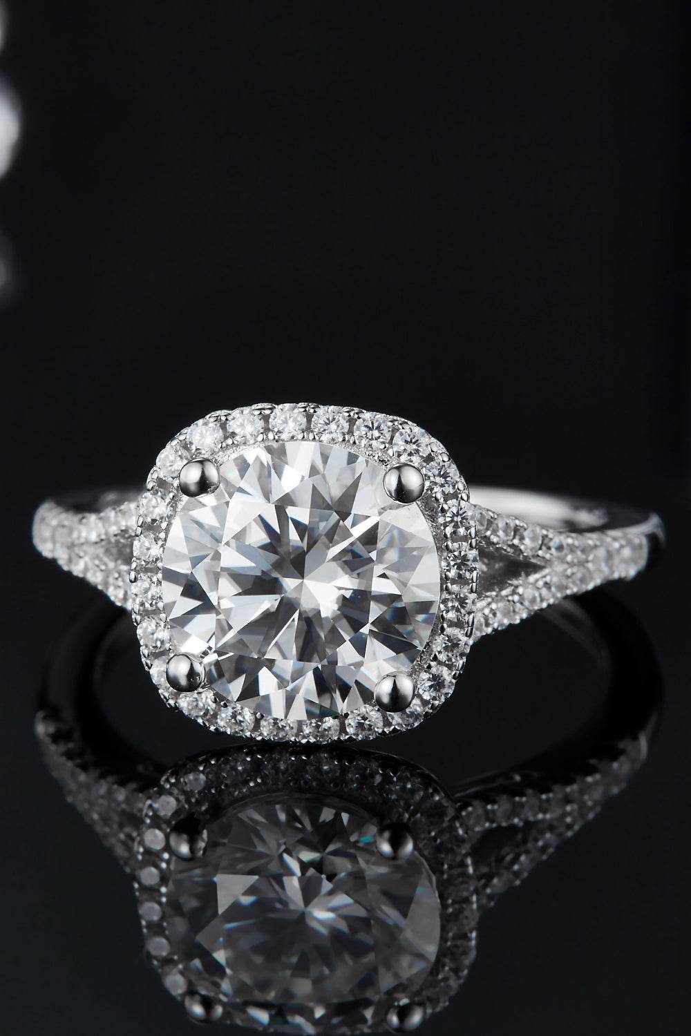 3 Carat Moissanite Halo Ring - Tredona LLC