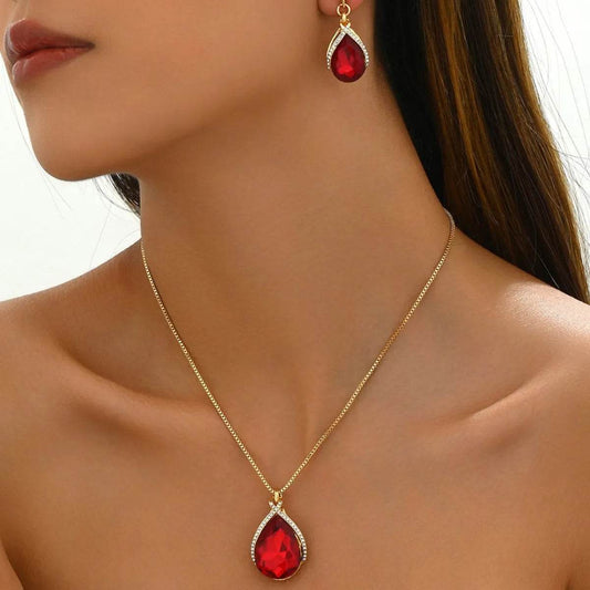 18K Gold-Plated Rhinestone Teardrop Necklace and Earrings Jewelry Set - Tredona LLC