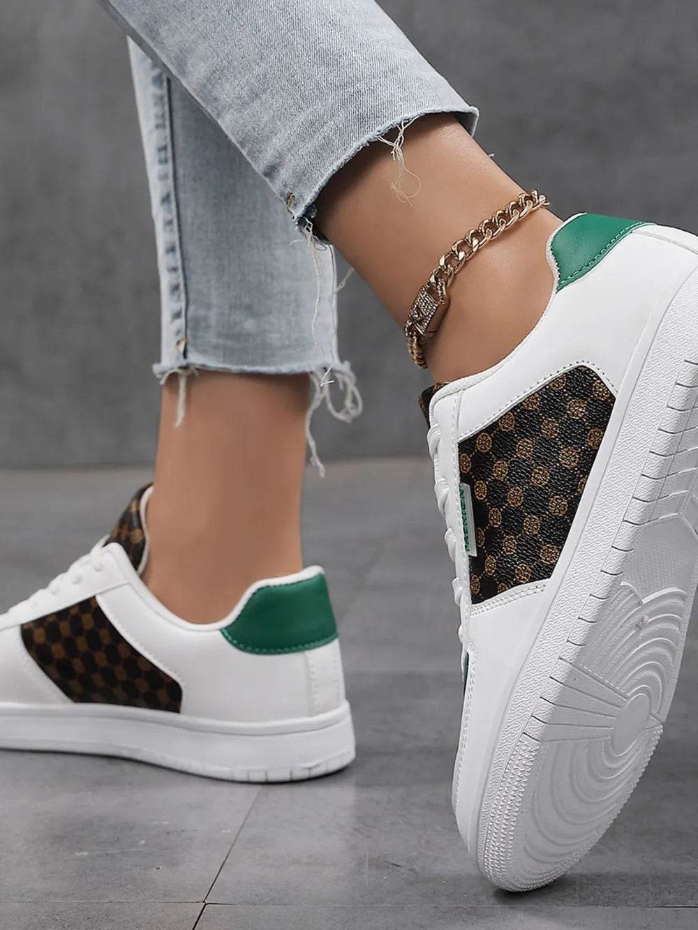 Round Toe Flats Sneakers - Tredona LLC