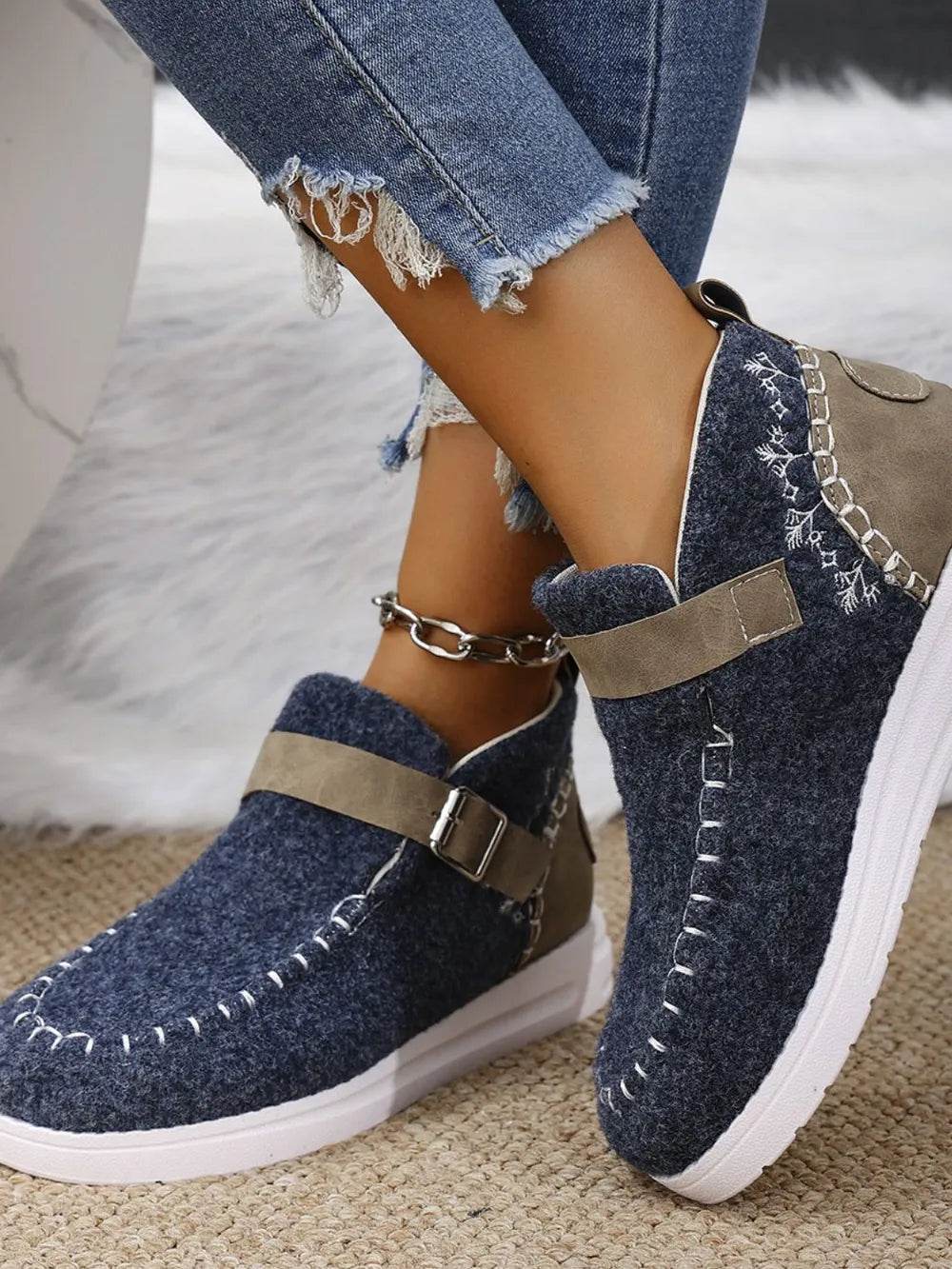 Contrast Round Toe Buckle Sneakers - Tredona LLC