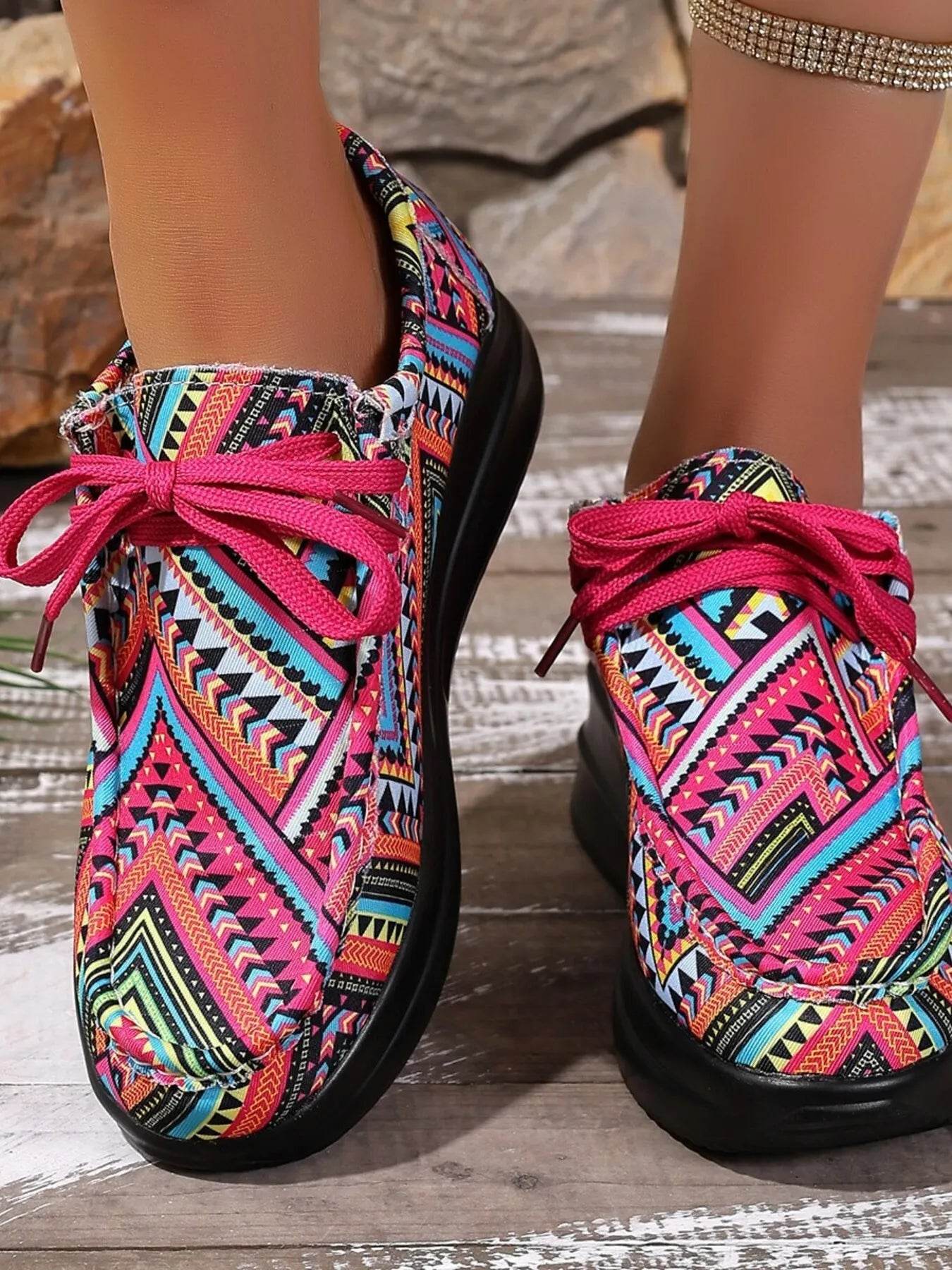 Graffiti Print Platform Sneakers - Tredona LLC