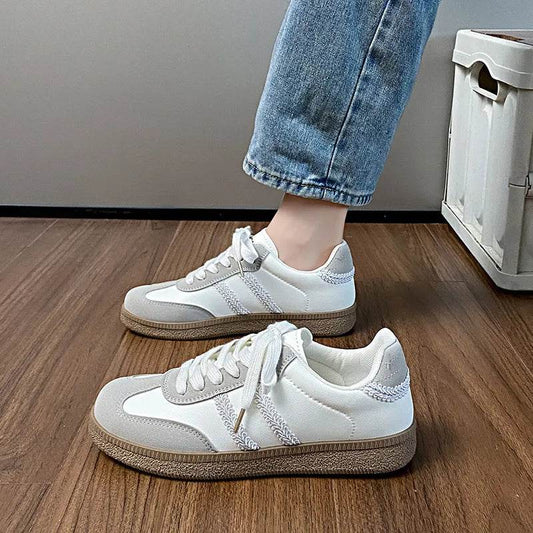 Contrast Lace Up Round Toe Sneakers - Tredona LLC