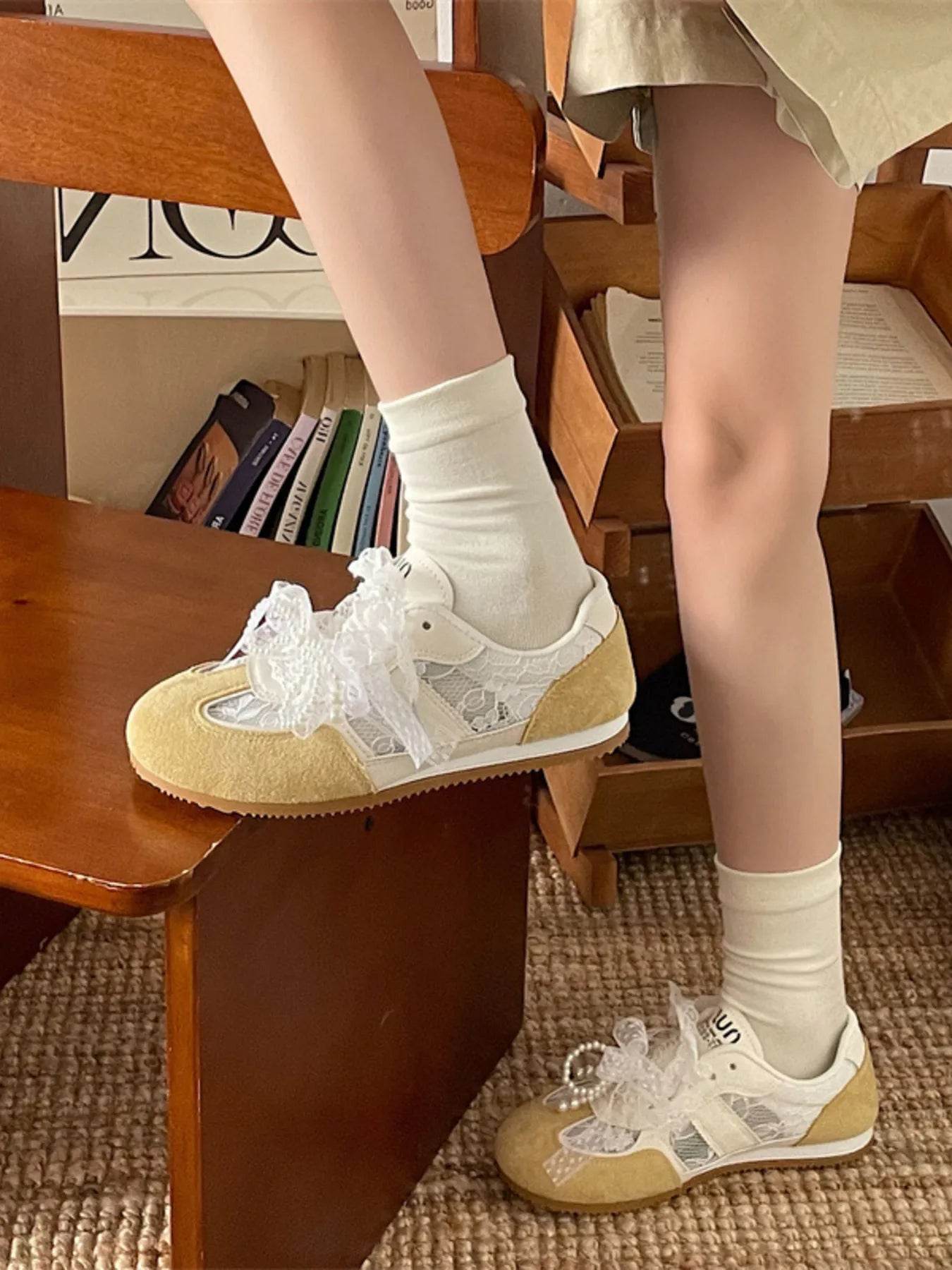 Vintage Lace Ribbon Sneakers - Tredona LLC
