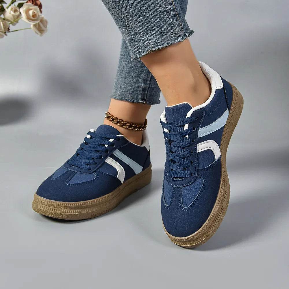 Contrast Round Toe Platform Sneakers - Tredona LLC