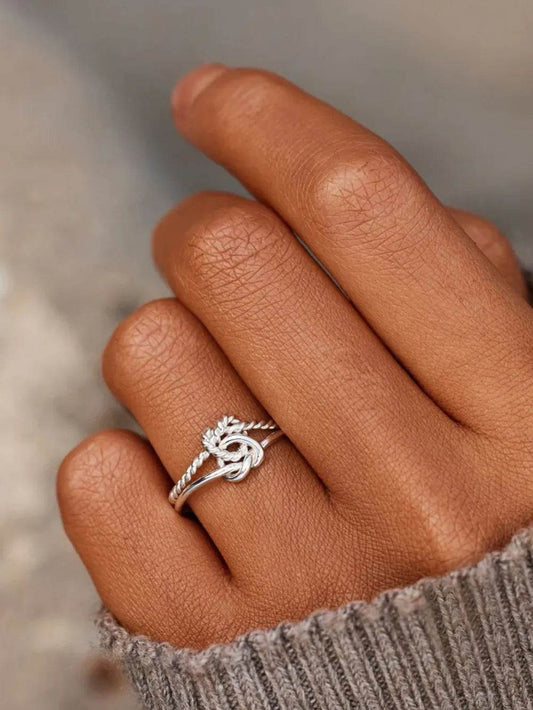 925 Sterling Silver Knotted Ring - Tredona LLC