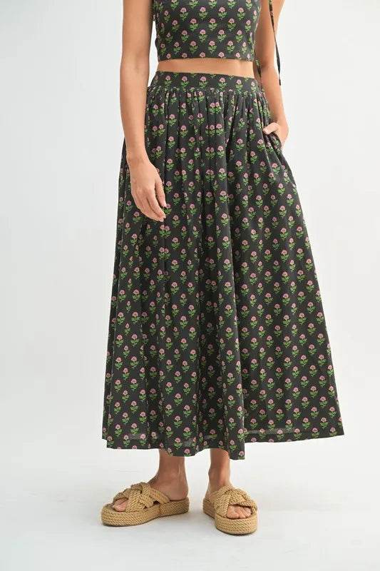 MABLE Floral Crop Top and Skirt Set - Tredona LLC
