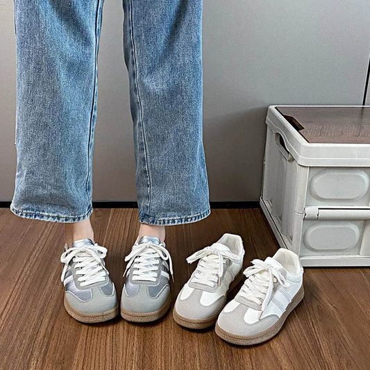 Contrast Lace Up Round Toe Sneakers - Tredona LLC