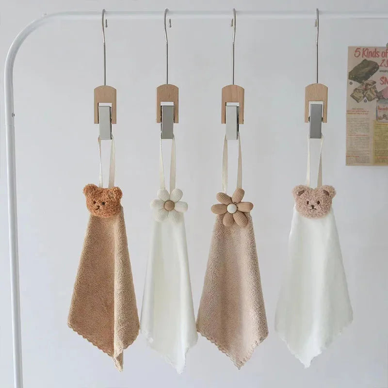 2025 New Dirt Resistant Hand Towel Flower Bear Children's Hand Washing And Cleaning Soft Quick Drying Small Towel Handkerchief
