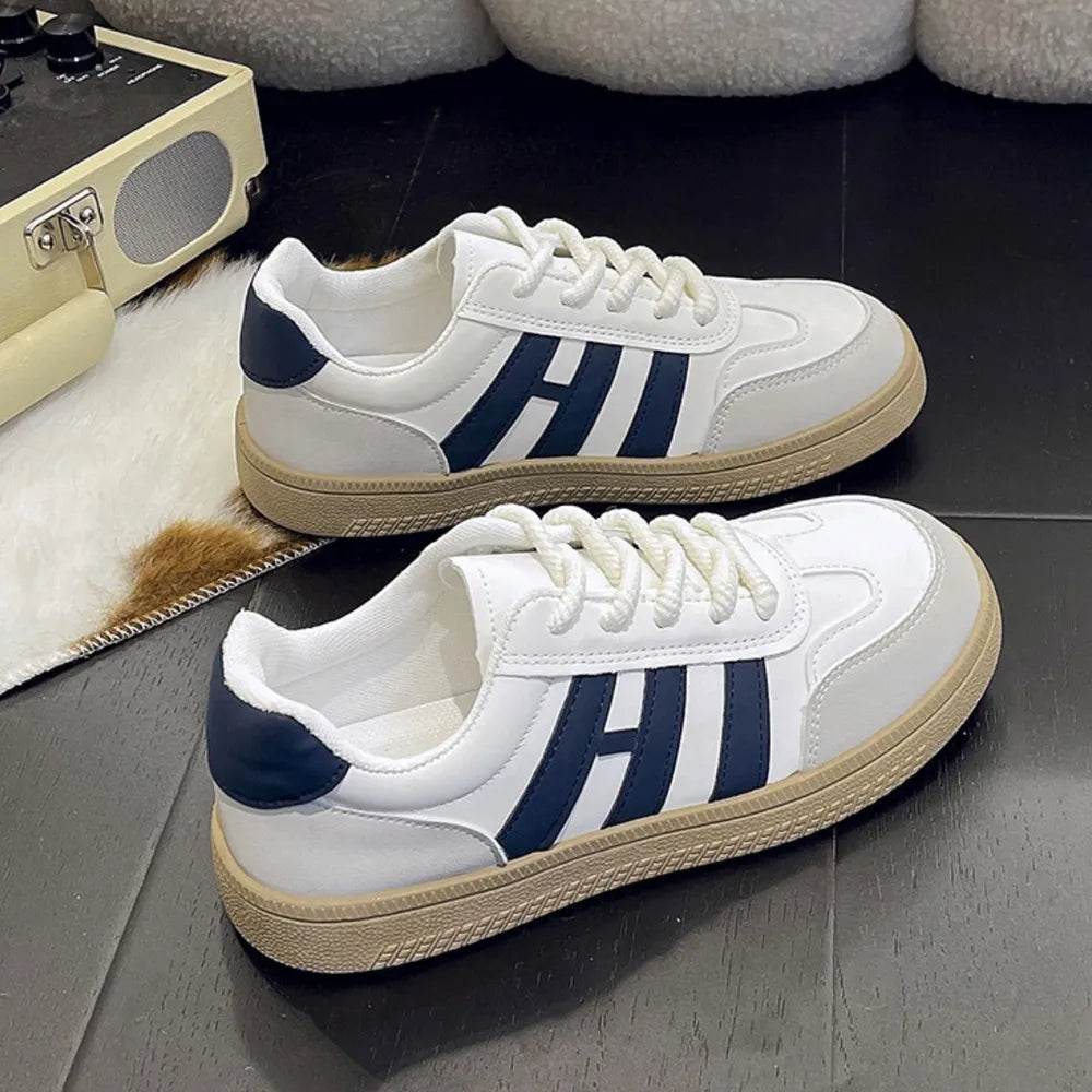 Contrast Round Toe Platform Sneakers - Tredona LLC