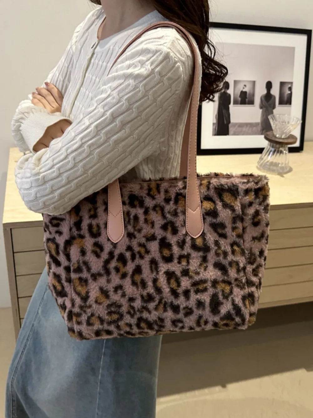 Leopard Fluff Tote Bag - Tredona LLC