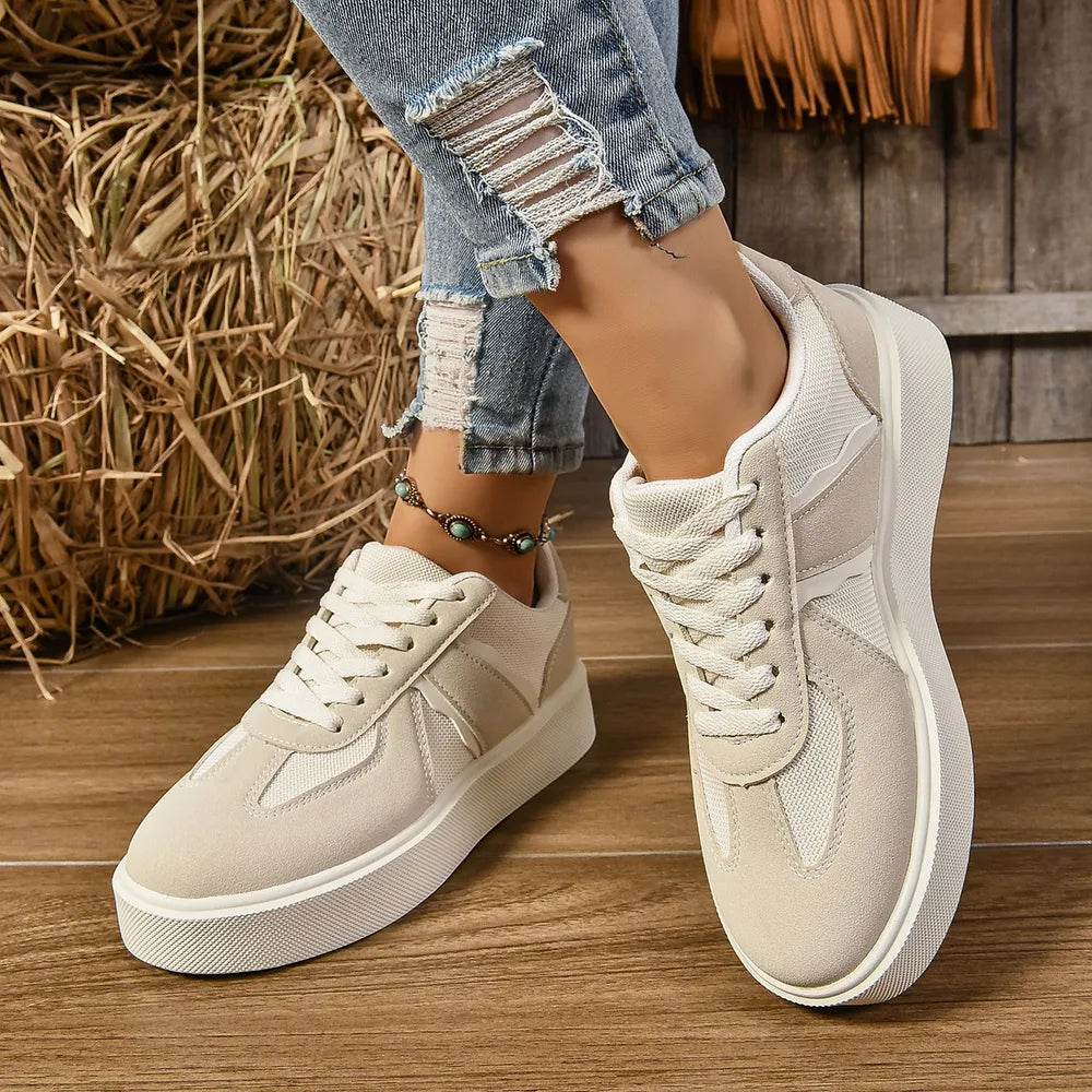 Lace Up Round Toe Contrast Sneakers - Tredona LLC