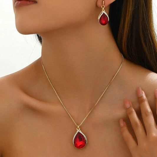 18K Gold-Plated Rhinestone Teardrop Necklace and Earrings Jewelry Set - Tredona LLC