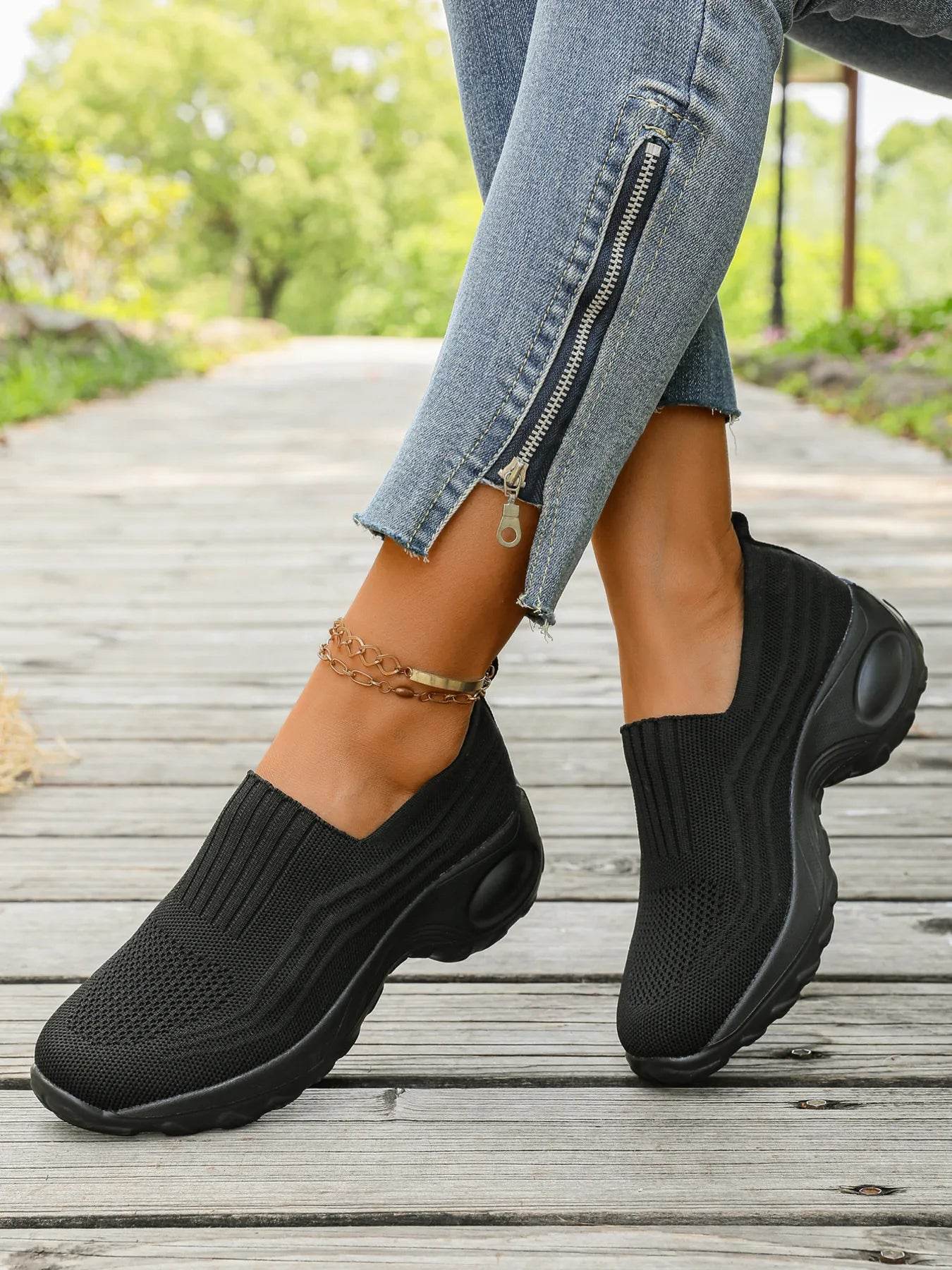 Round Toe Mesh Sneakers - Tredona LLC
