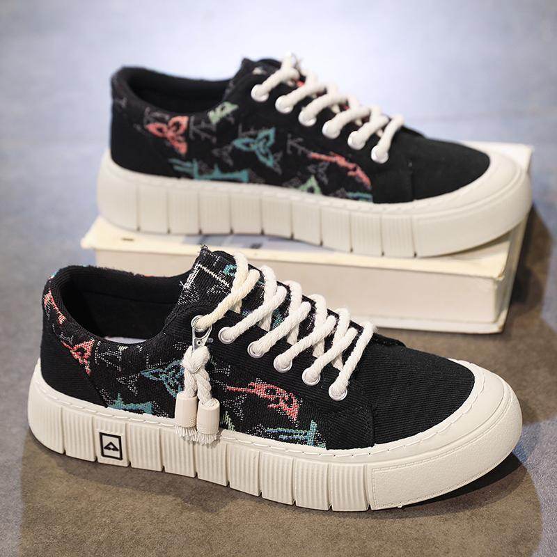 Trendy Wild Four Seasons Canvas Sneakers - Tredona LLC