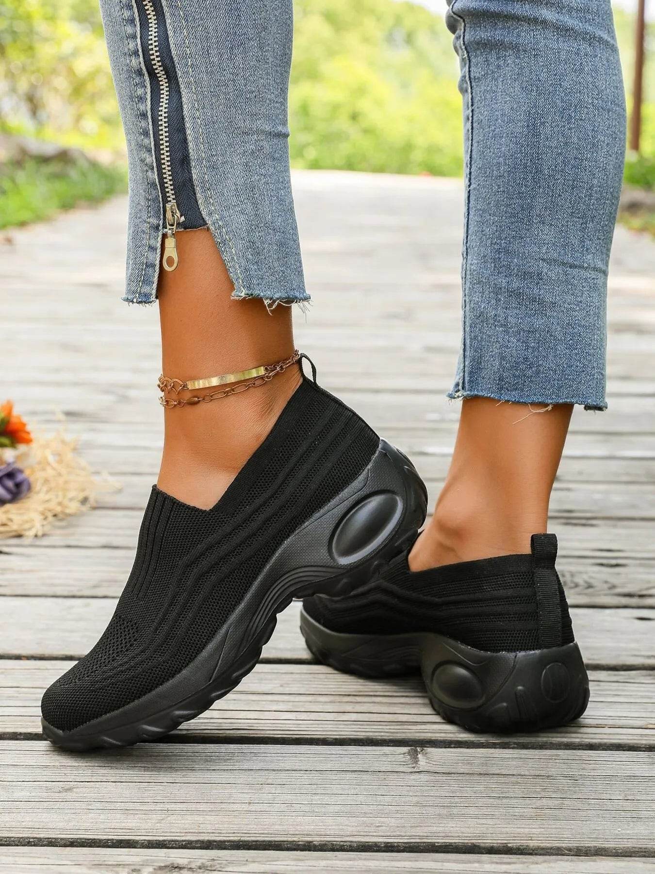 Round Toe Mesh Sneakers - Tredona LLC