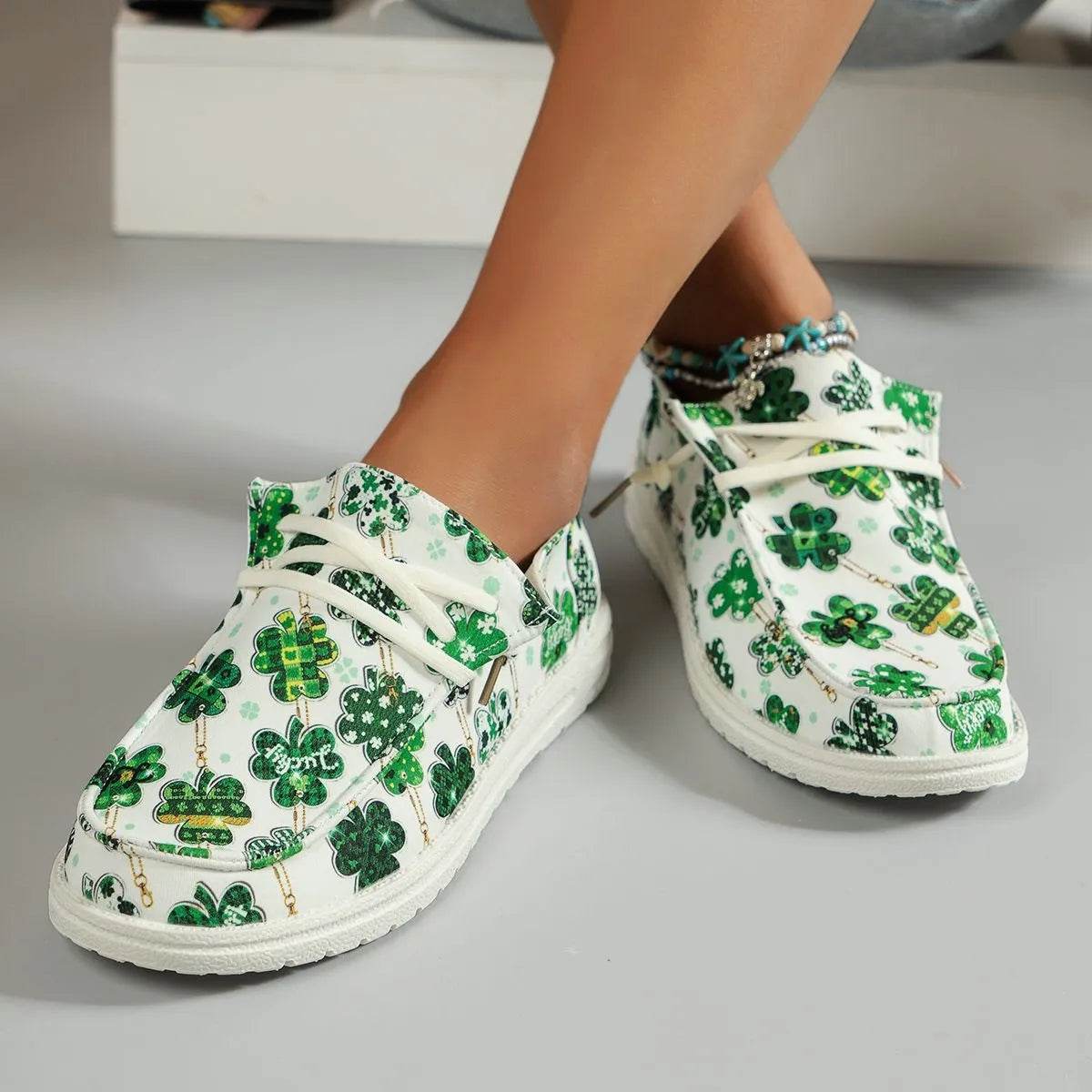 Lucky Clover Print Canvas Sneakers - Tredona LLC