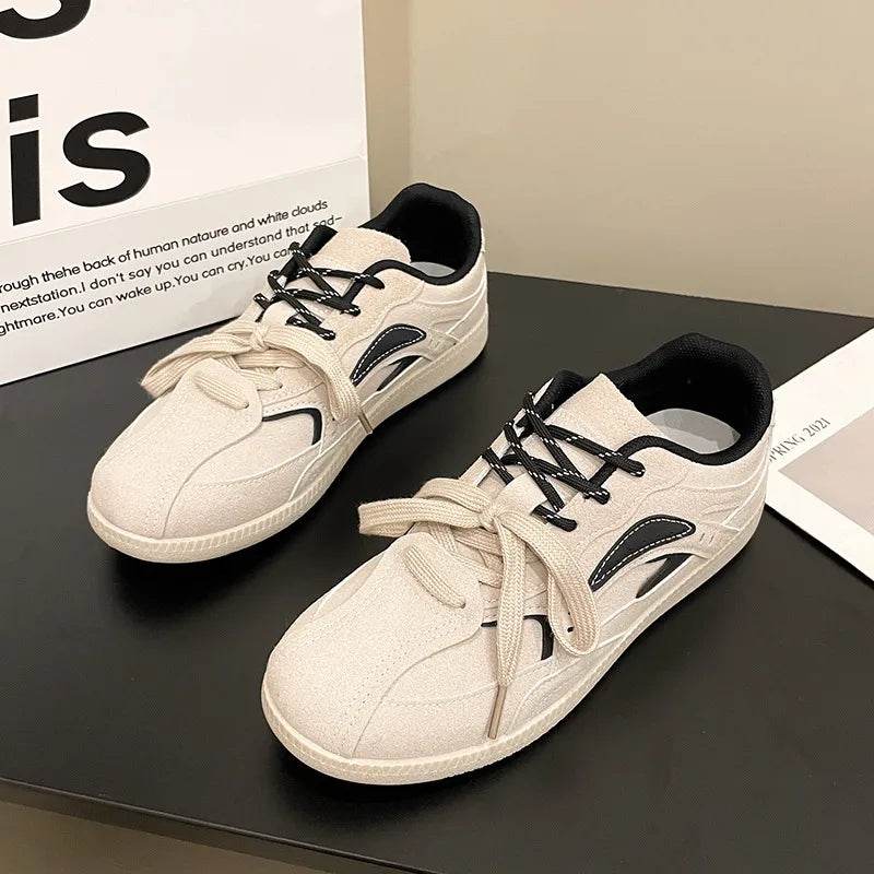 Contrast Flat Sneakers - Tredona LLC