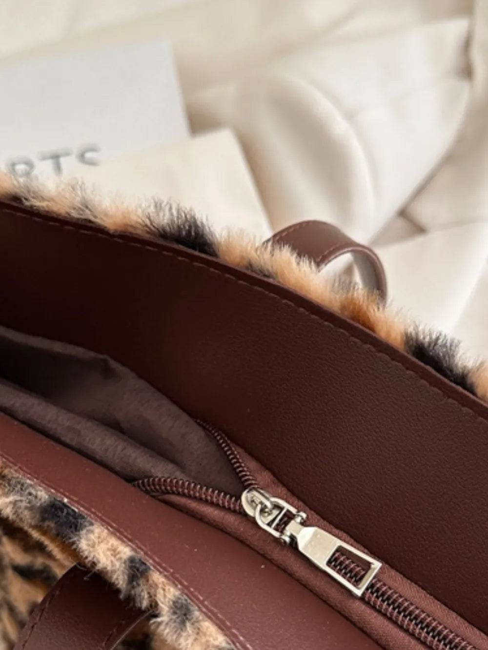Leopard Fluff Tote Bag - Tredona LLC