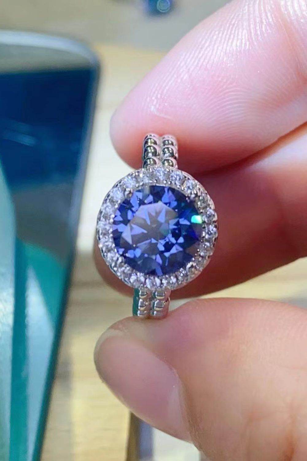 Let It Go 2 Carat Moissanite Ring - Tredona LLC