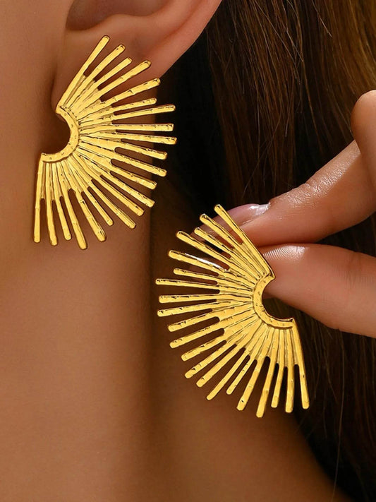 18K Gold-Plated Stainless Steel Sunburst Earrings - Tredona LLC