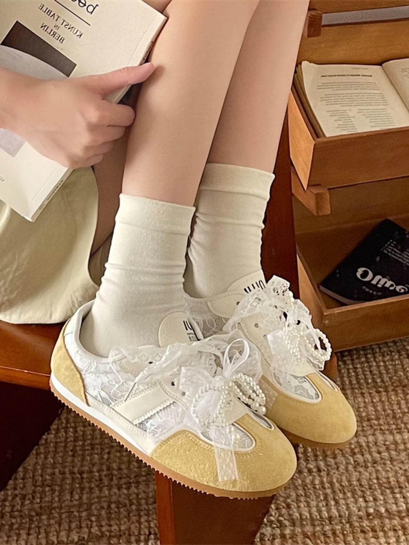 Vintage Lace Ribbon Sneakers - Tredona LLC