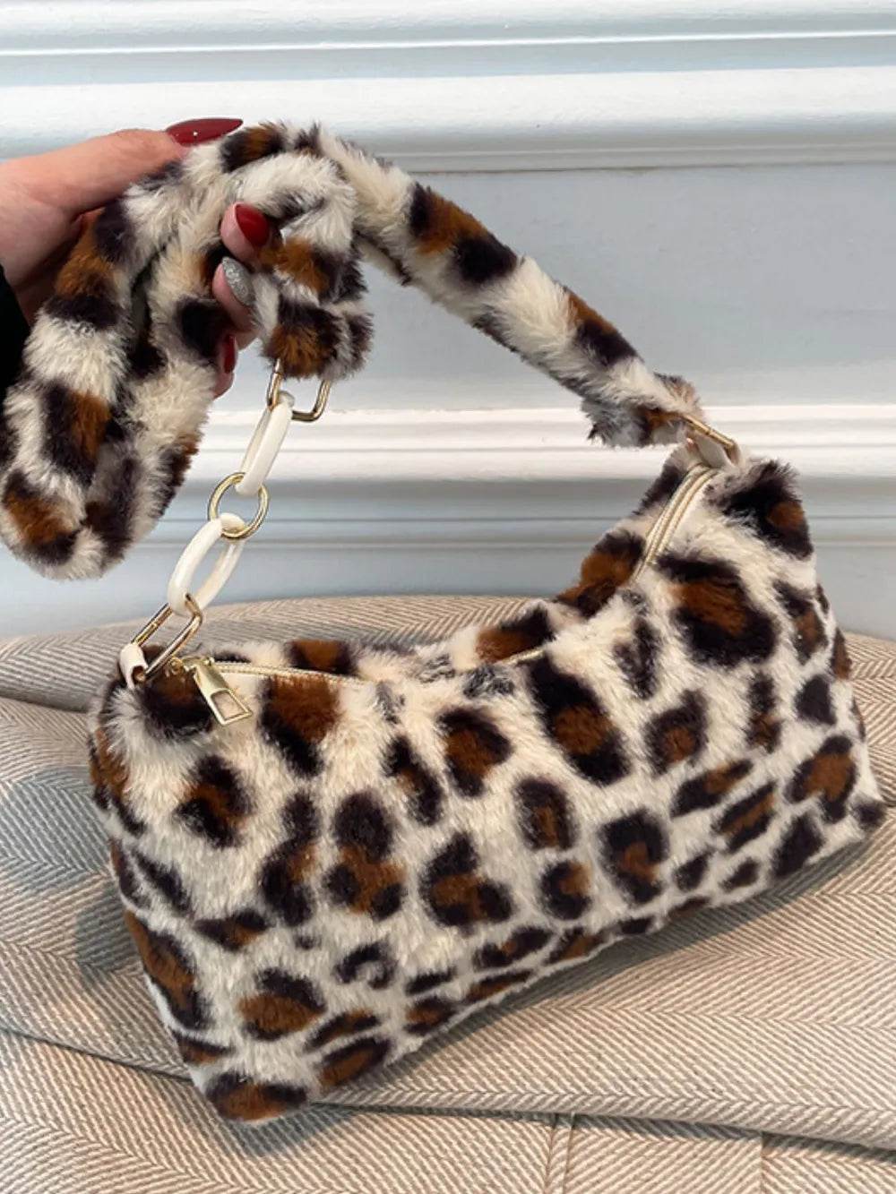 Leopard Fluff Shoulder Bag - Tredona LLC